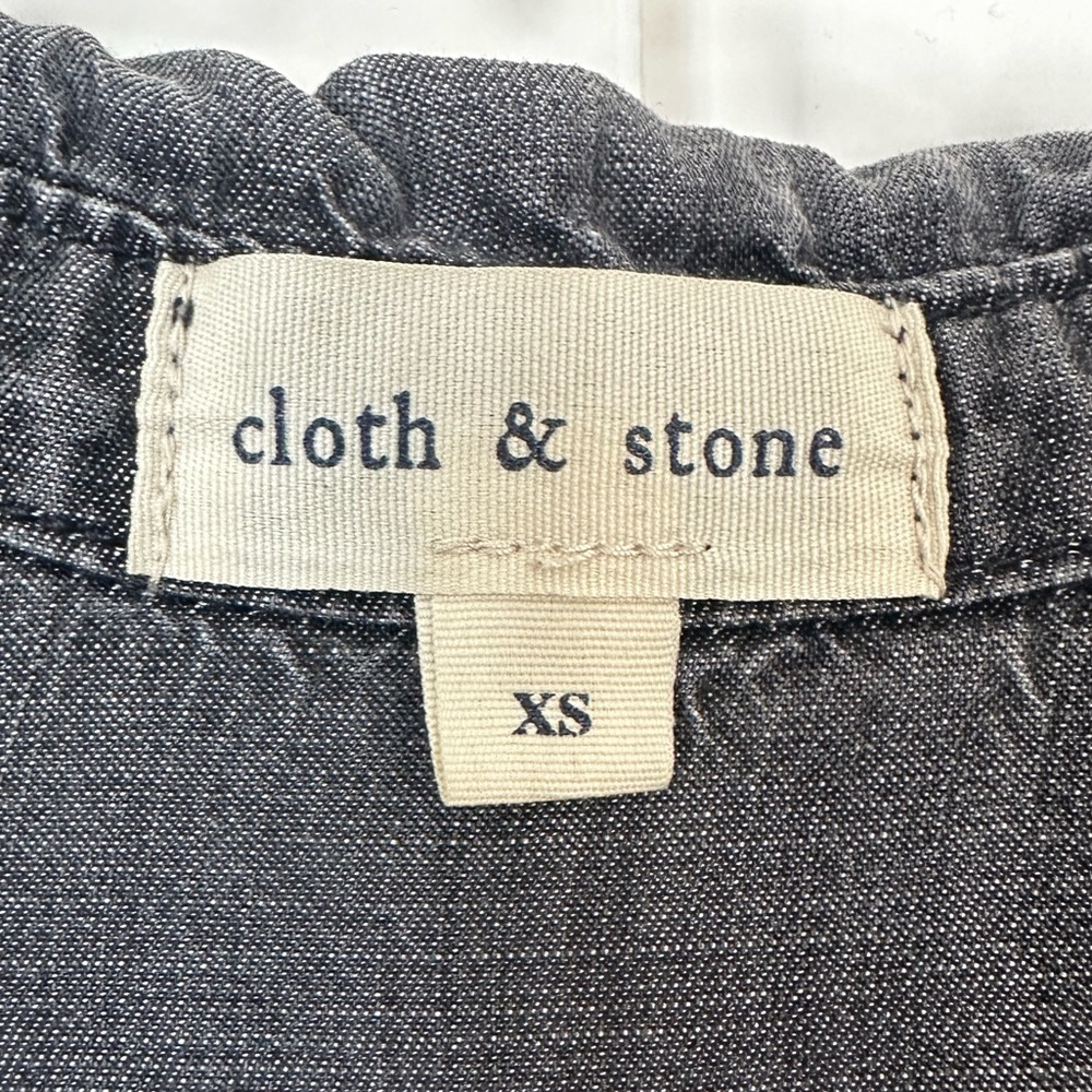 Cloth & Stone Top - Picture 5 of 5